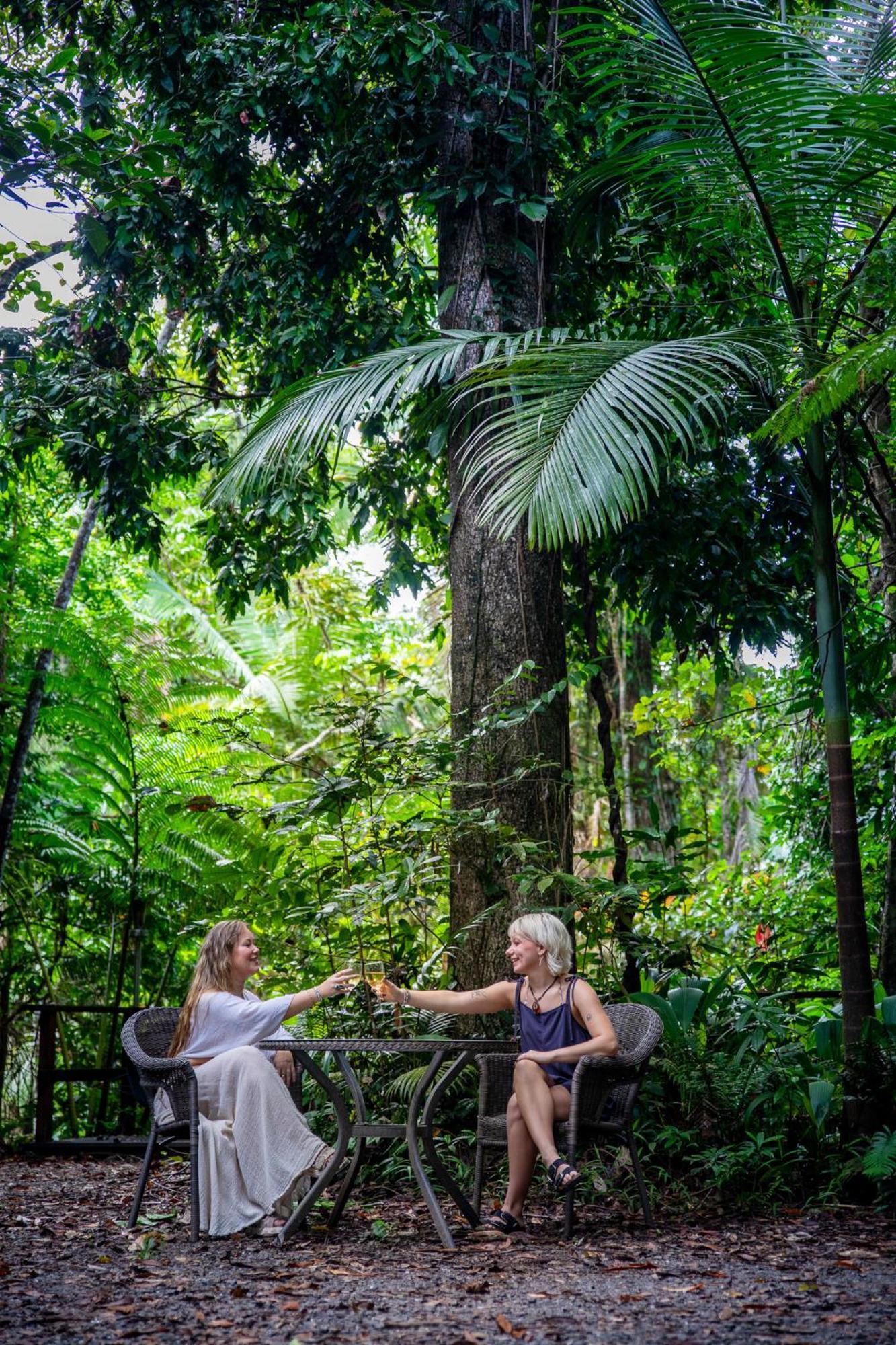 Heritage Lodge - In The Daintree Exteriör bild